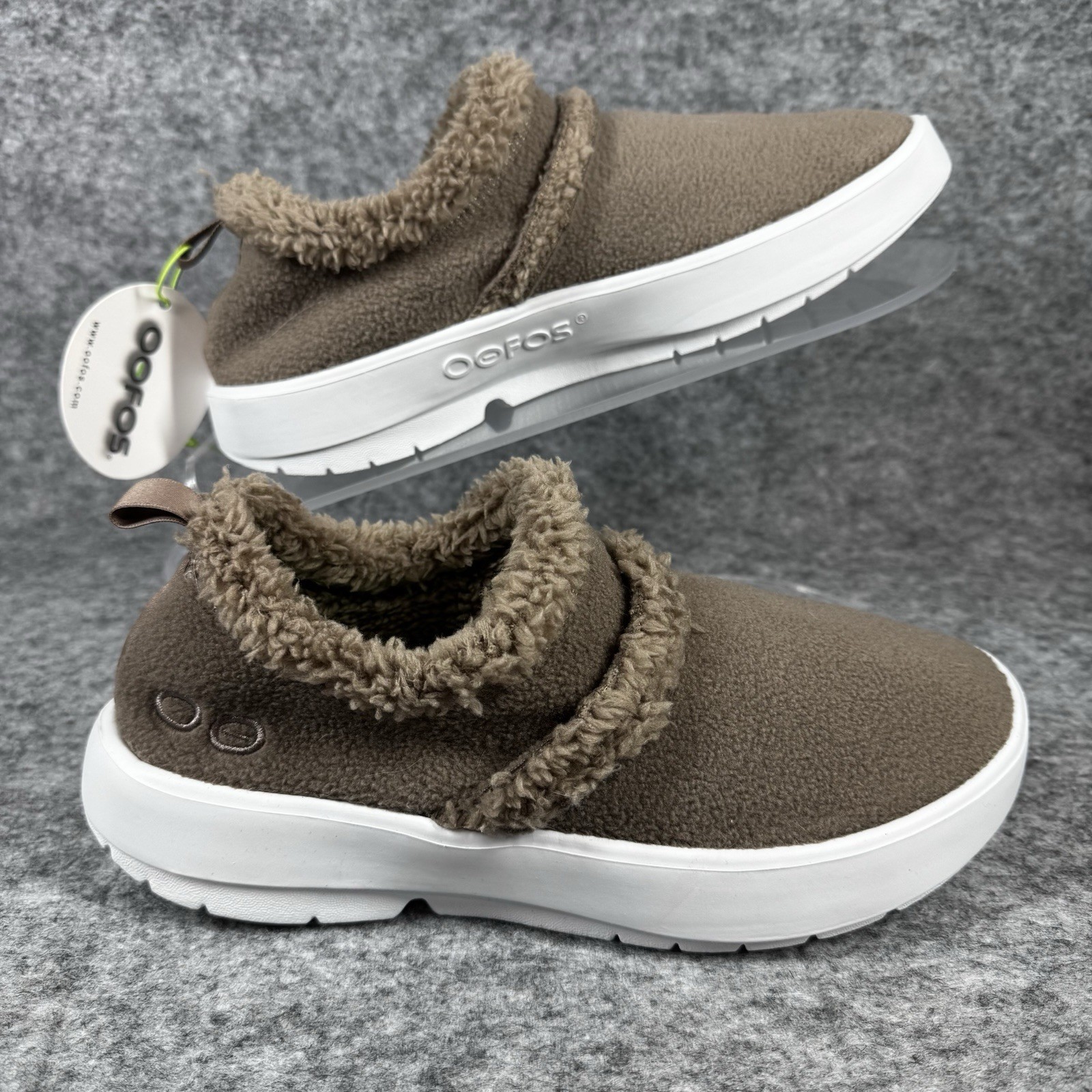 Oofos OOCOOZIE LOW CHOCOLATE Women’s NEW Recovery Shoe Brown Multiple Sizes
