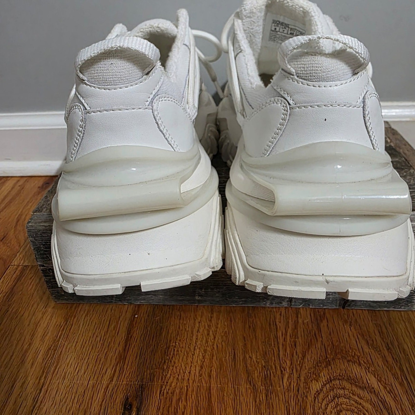 Gianni Bini Venus White Rhinestone Chunky Sneakers 9
