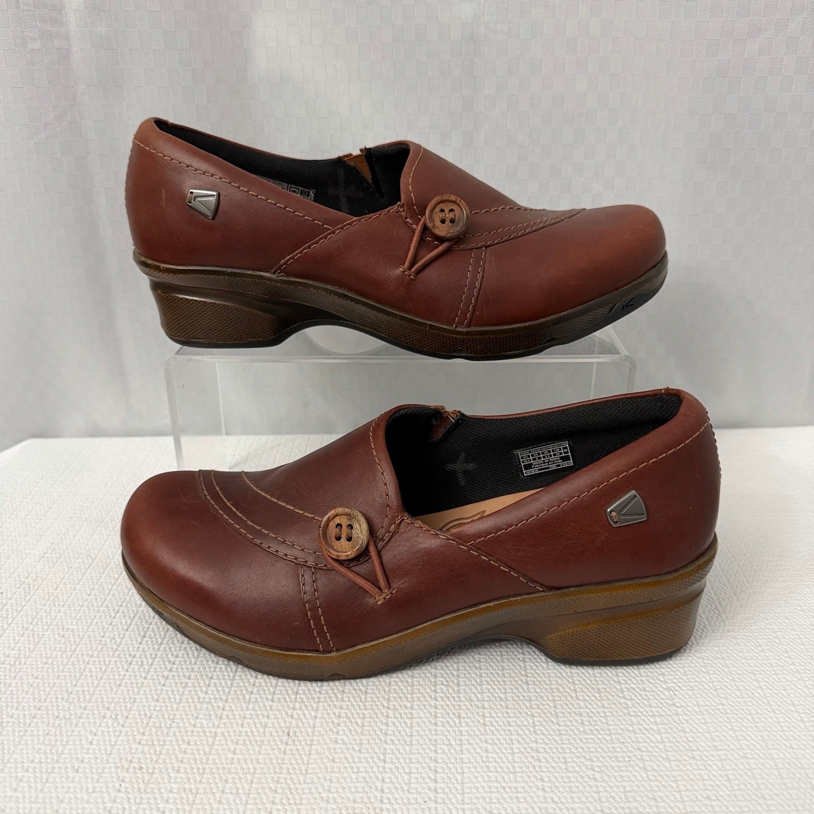 Keen Shoes Womens Size 8.5 Mora Button Slip On Wedge Brown Leather Comfort