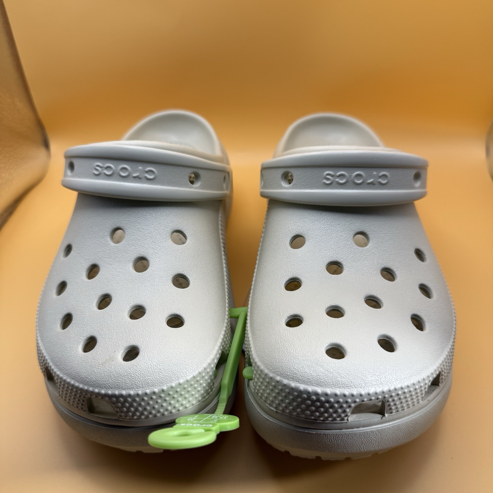 Crocs Women’s Classic Platform Clog Holds 26 Jibbitz™ Size 7 Women’s NIB