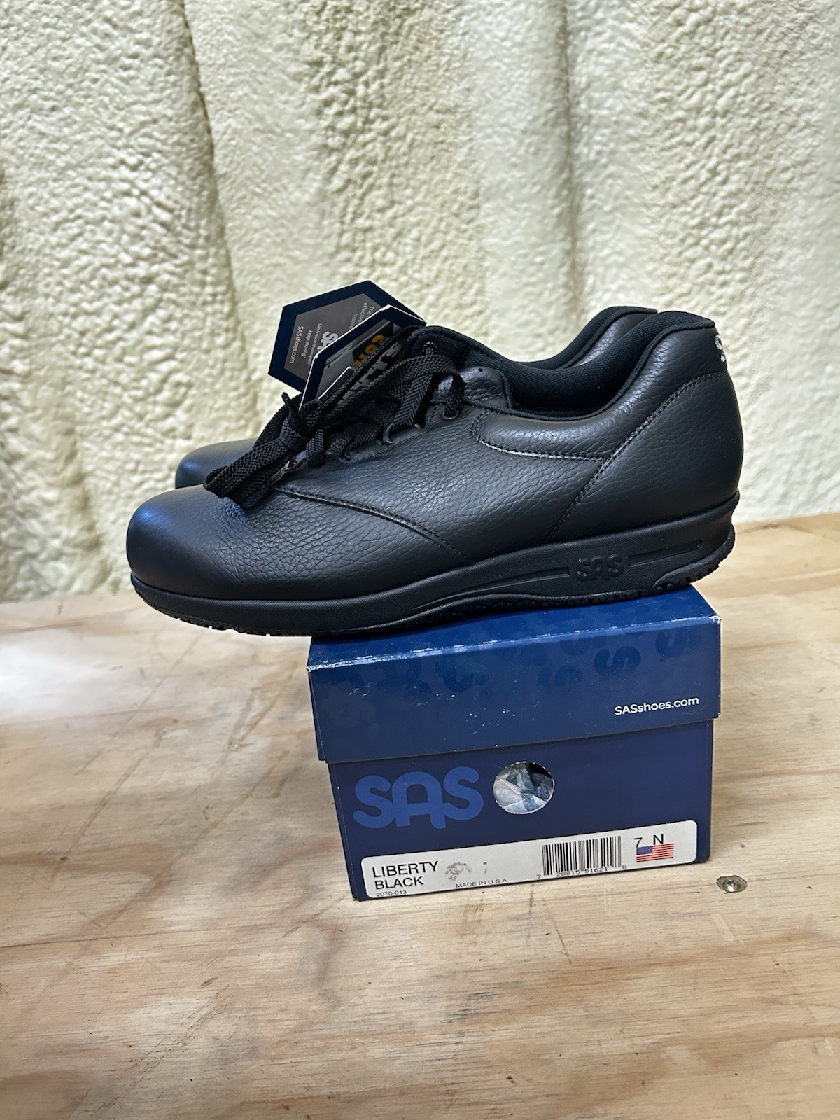 SAS 2070-013 Women’s Shoes Liberty Black Slip-Resistant Lace Up 7 N New In Box