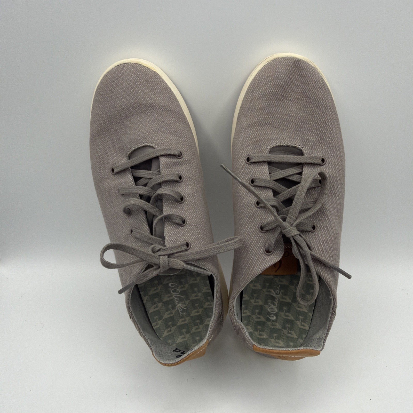 OluKai Sneakers Womens 8 Gray Canvas Low Top Comfort Casual Boat Shoe Leather