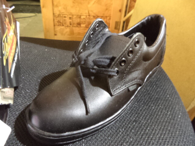 Thorogood Women’s Black Soft Toe Oxford