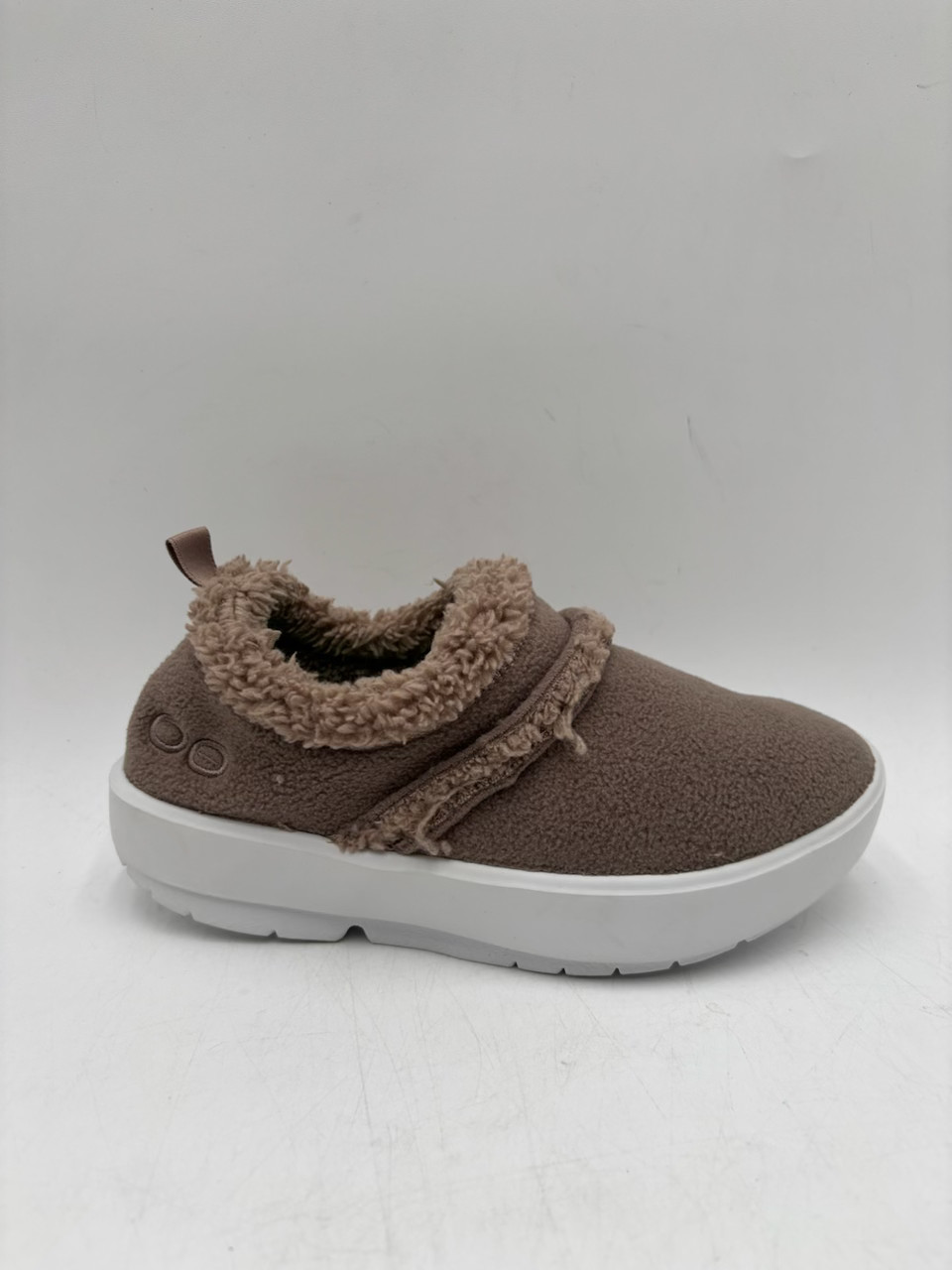 Oofos OOCOOZIE LOW CHOCOLATE Women’s NEW Recovery Shoe Brown Multiple Sizes
