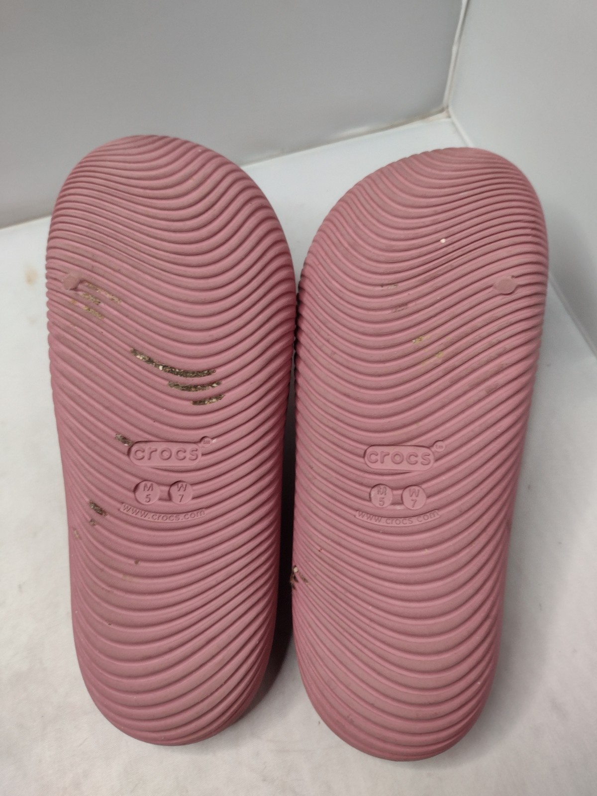 Crocs Unisex Mellow Recovery Rose Blush Croslite Slides Size 5/7 Pink Comfort YY