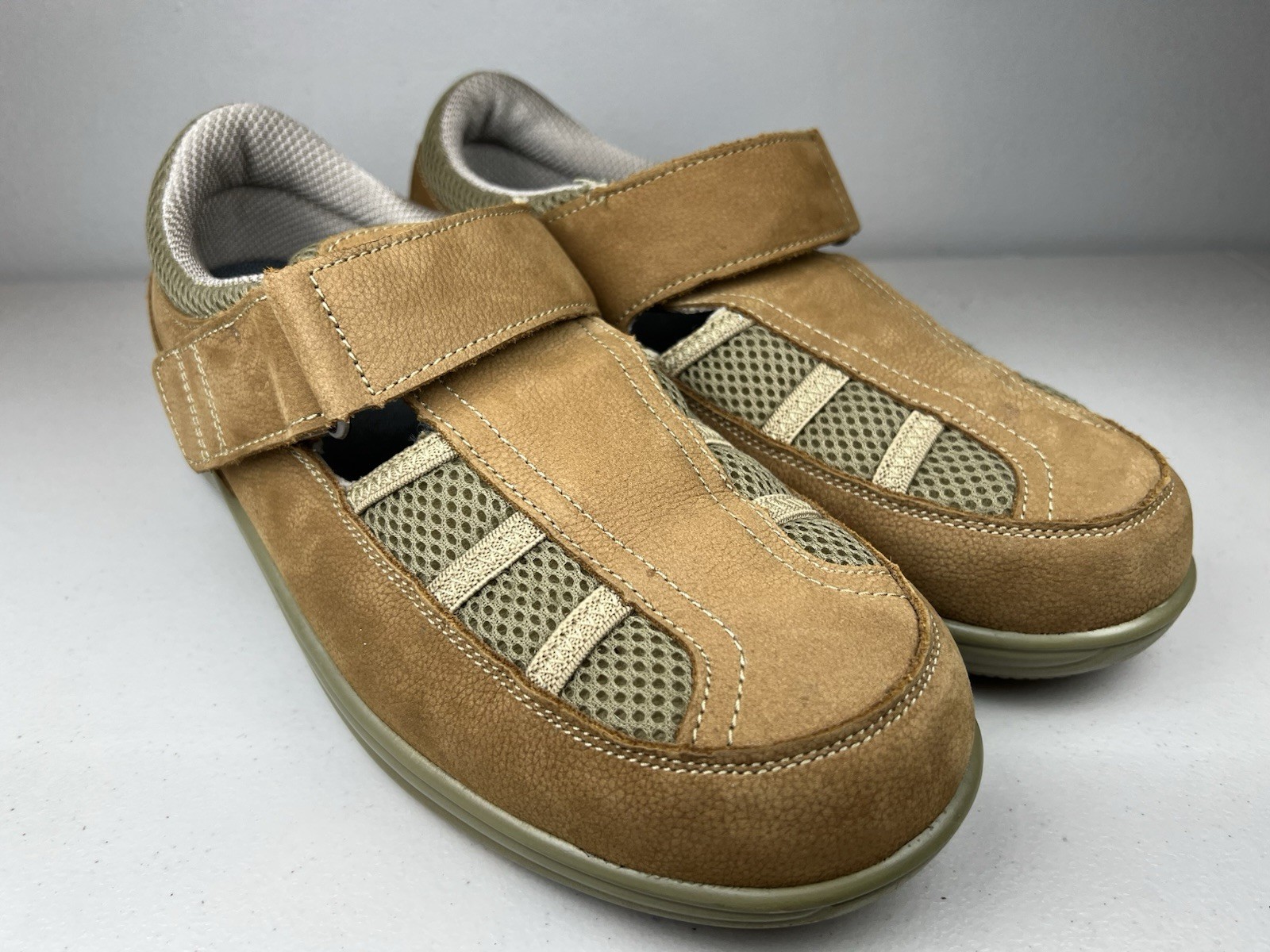 Orthofeet Sarasota Beach Tan Comfort Walking Shoes Womens Sz 11 WIDE Orthopedic