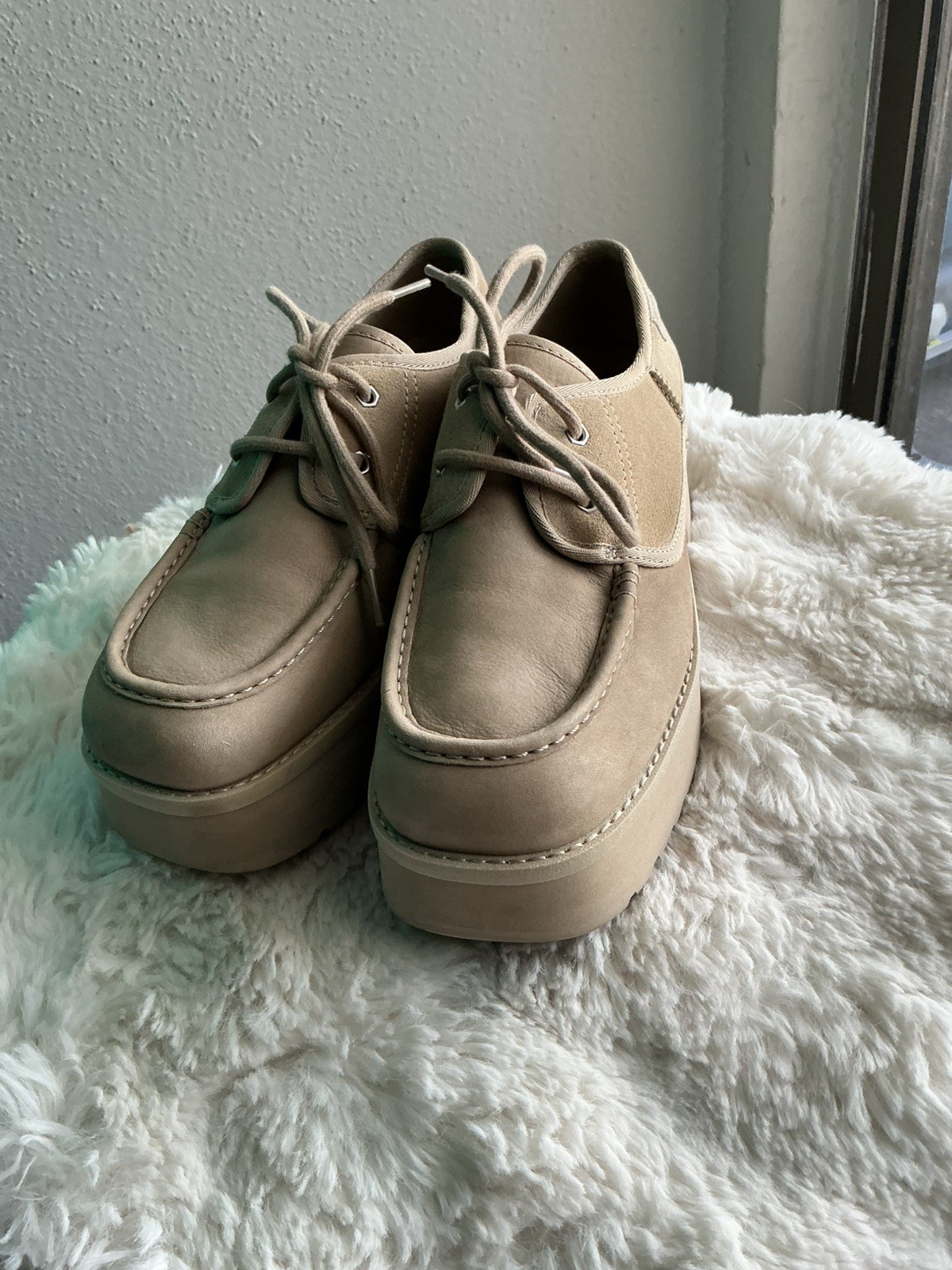 UGG MUSTARD SEED SUEDE CITYFUNC PLATFORM SHOES, WOMEN US 9