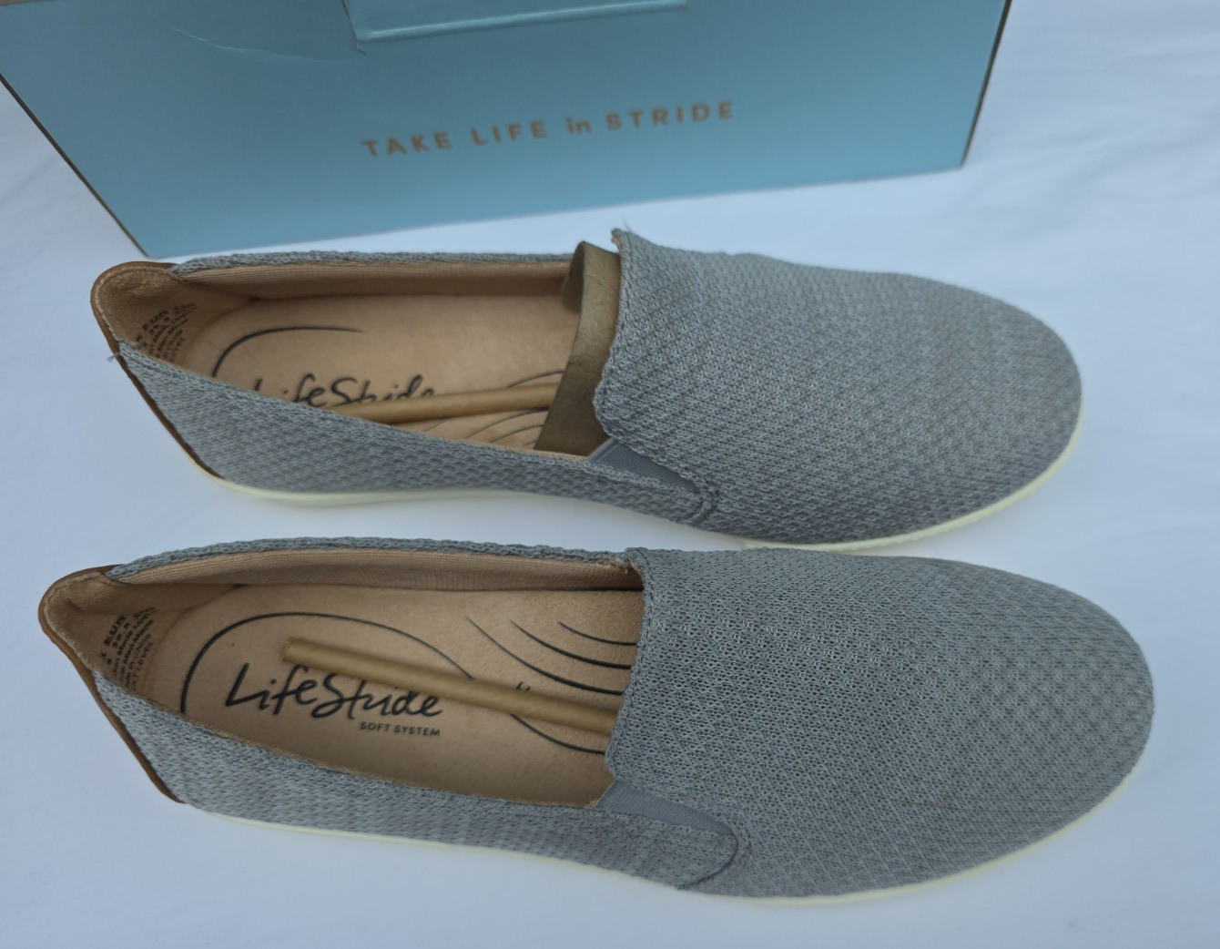 Lifestride Women’s Next Level Slip On Walking Shoes Gray/White Sz:8.5 New w/box