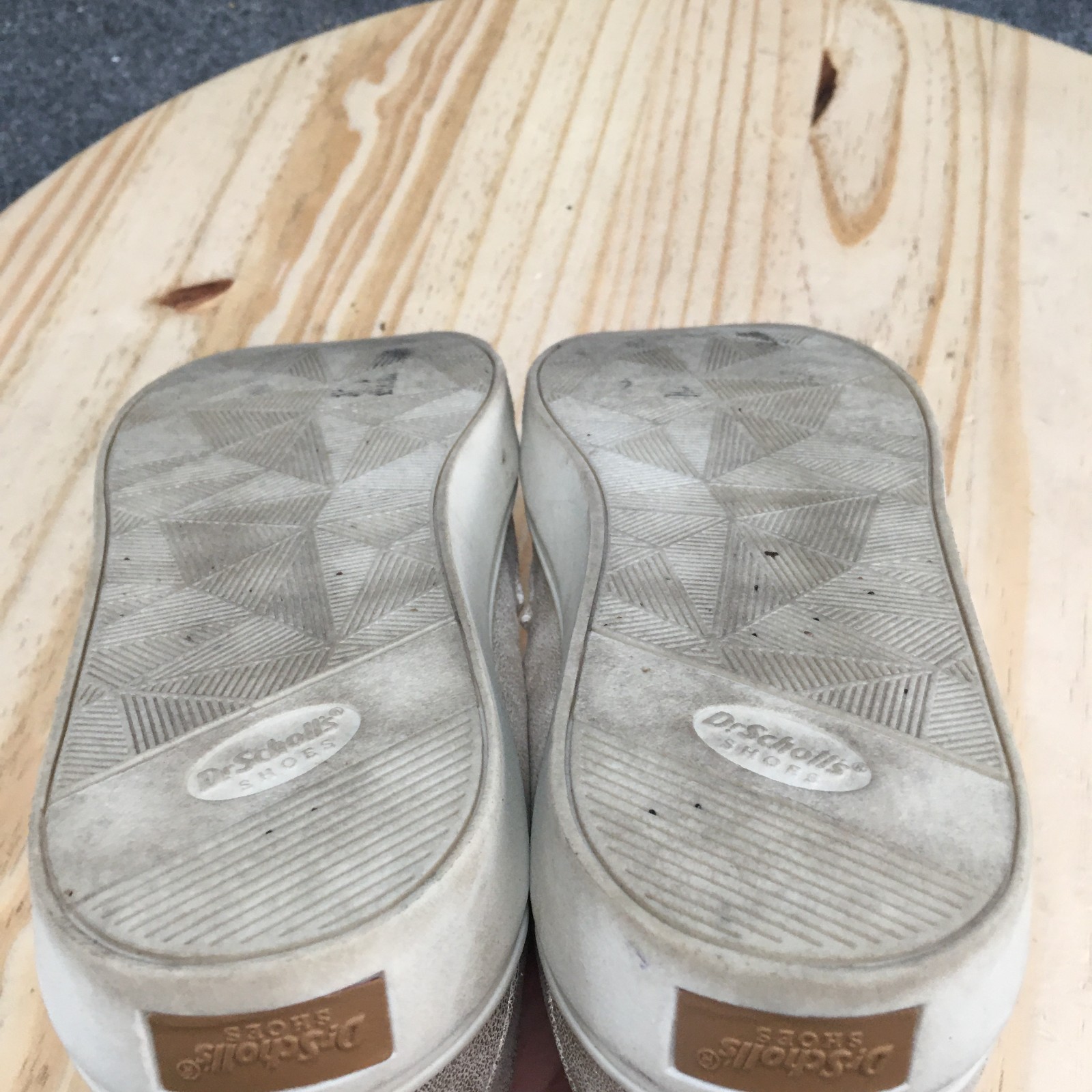 Dr. Scholls Shoes Womens 9M Nova Moc Slip On Sneakers Silver Faux Leather Casual