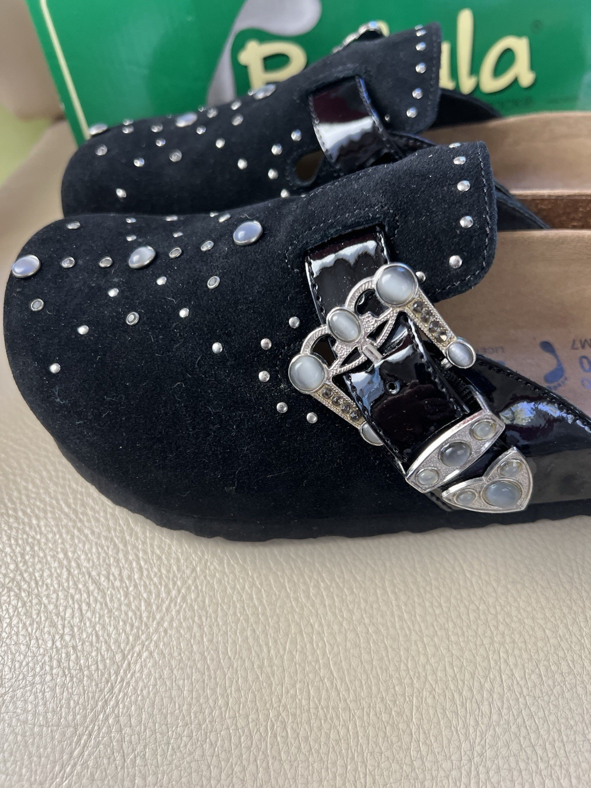 New In Box Betula Birkenstock Suede Clogs With Jewels & Fancy Buckle Size 9