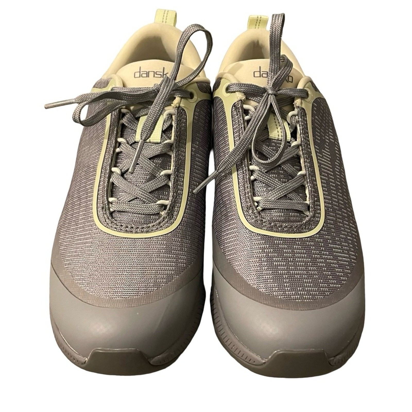 Dansko Women’s Makayla Hiking Shoes Waterproof Gray Vibram  Size 8