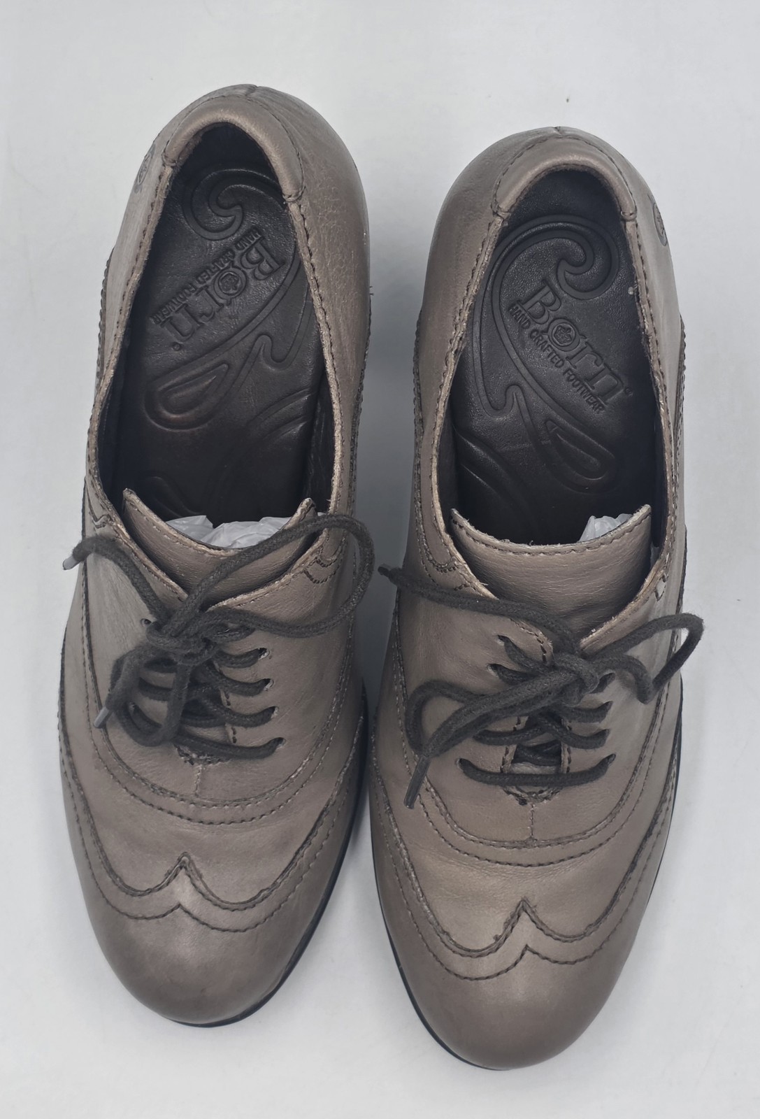 Born Taupe Leather Wingtip Oxford Heel Women’s 8 Shoes Academic School Girl