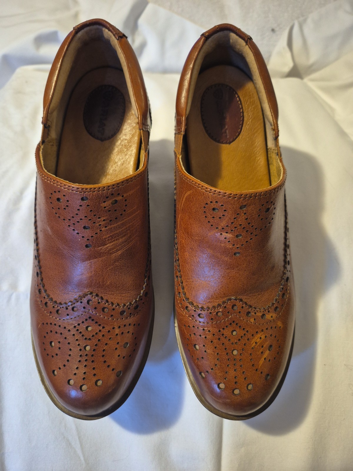 Size 9B ARIAT Women’s Hand Sewn ‘Bradford’ Equestrian Wingtip Leather Clogs ~