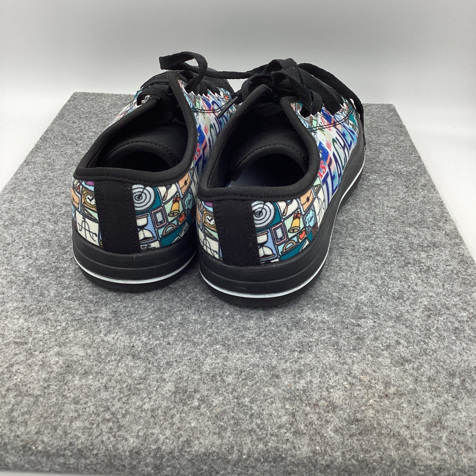 Women’s Teacher Sneakers Classroom Graphic Print Lace-Up Shoes Sz 9