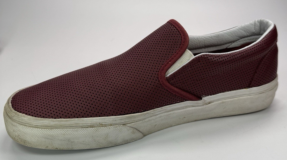 Vans Classic Slip On Perforated Leather Burgundy Red Womens Casual Shoes Size 8
