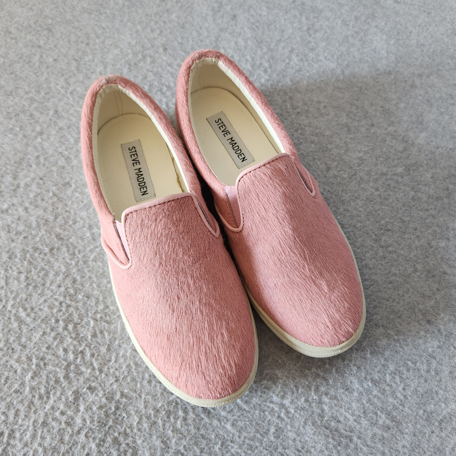 EUC Steve Madden Ecentric Pink Pony Hair Slip-On Fashion Sneaker Comfort US 7.5B