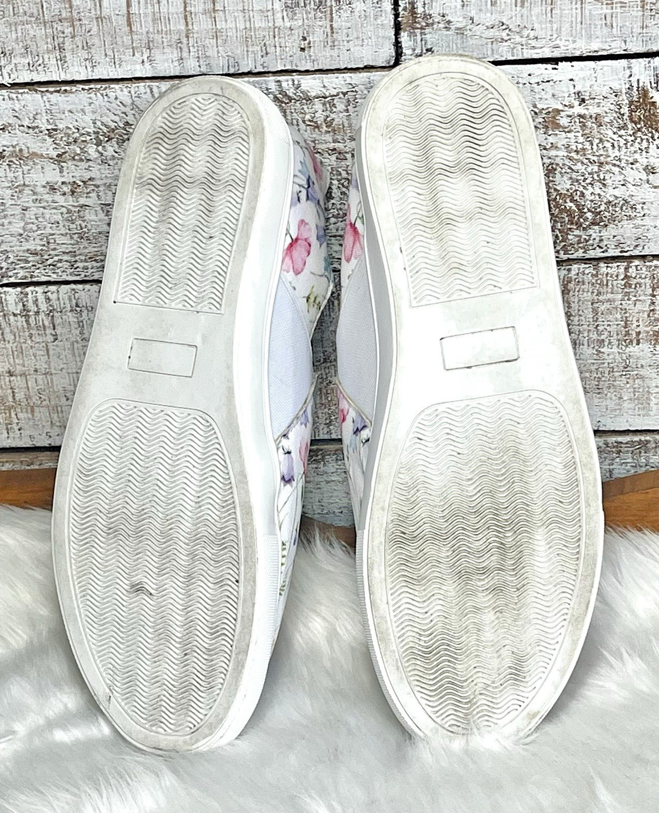 Women Slip On Sneakers Floral Canvas Shoes Wildflowers Comfort Flats US 11 EU 42