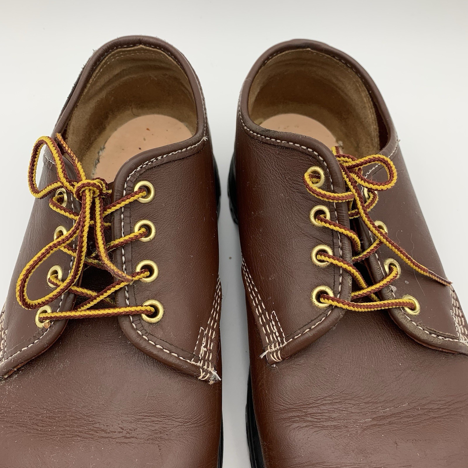Thorogood Oxford Work Shoes Women Sz 9.5 EE Extra Wide Brown Leather Uniform EUC