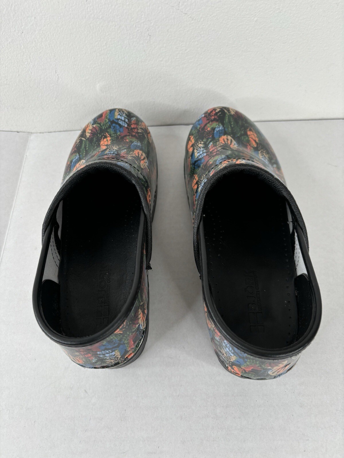 Bjork Swedish Comfort Shoes Clogs Women’s Size 39-40 US 8.5-9 Water Colors Print
