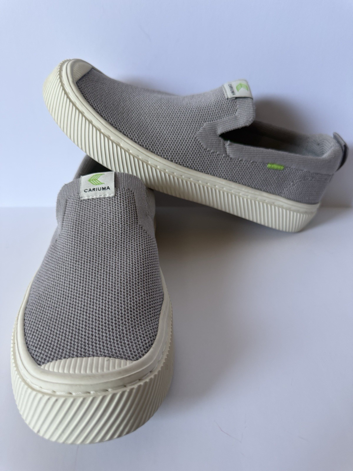 Cariuma IBI Slip-On Shoes Women’s 6.5 Gray Knit Sustainable Casual Comfort