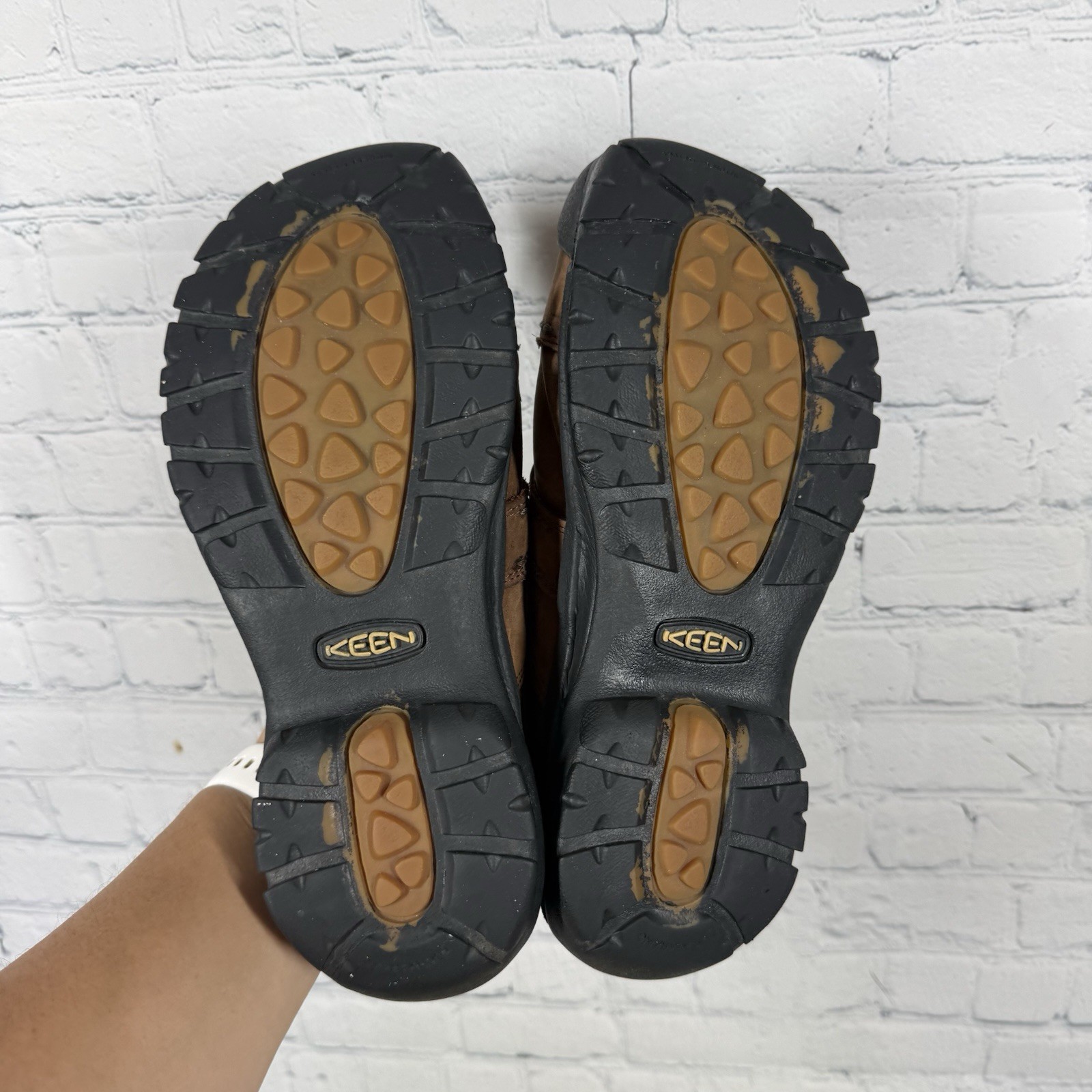 KEEN Kaci Leather Comfort Walking Shoes Women Size 9.5 Brown Casual Slip On