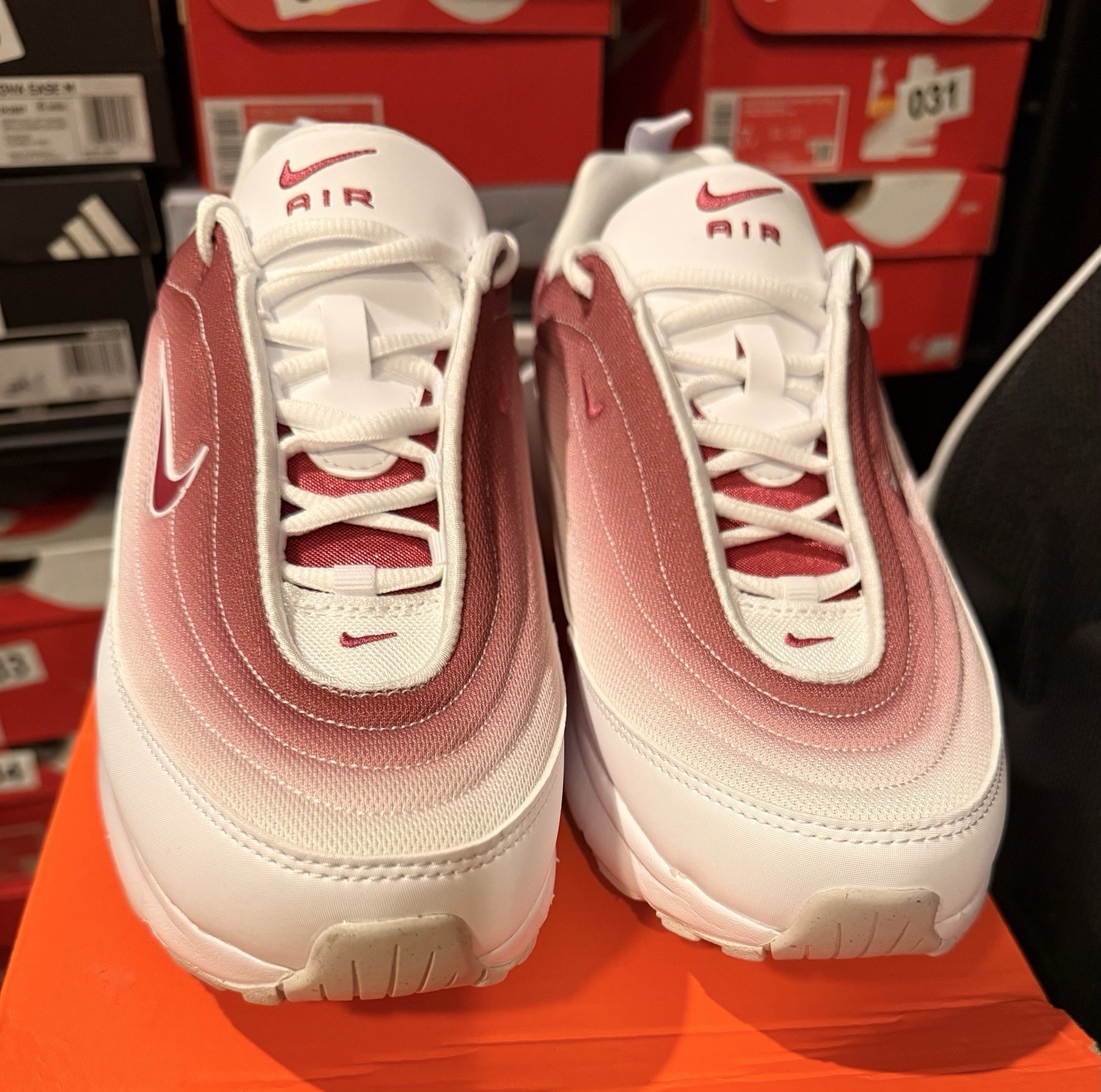 Nike Air Max Portal Women’s 10 White Sweet Beet Platinum Ombré HF3053-109 (057)
