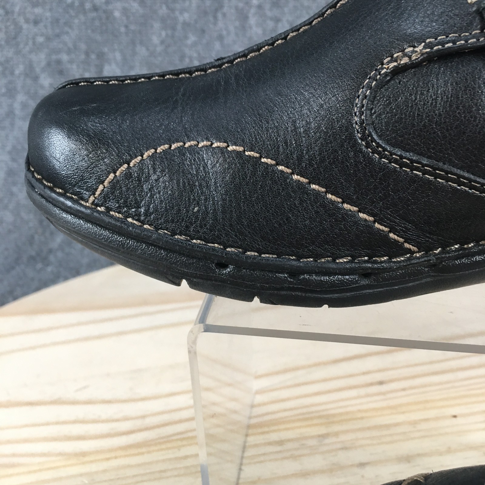 Unstructured Clarks Un Loop Loafer Shoes Womens 8.5 Wide Button Leather Black