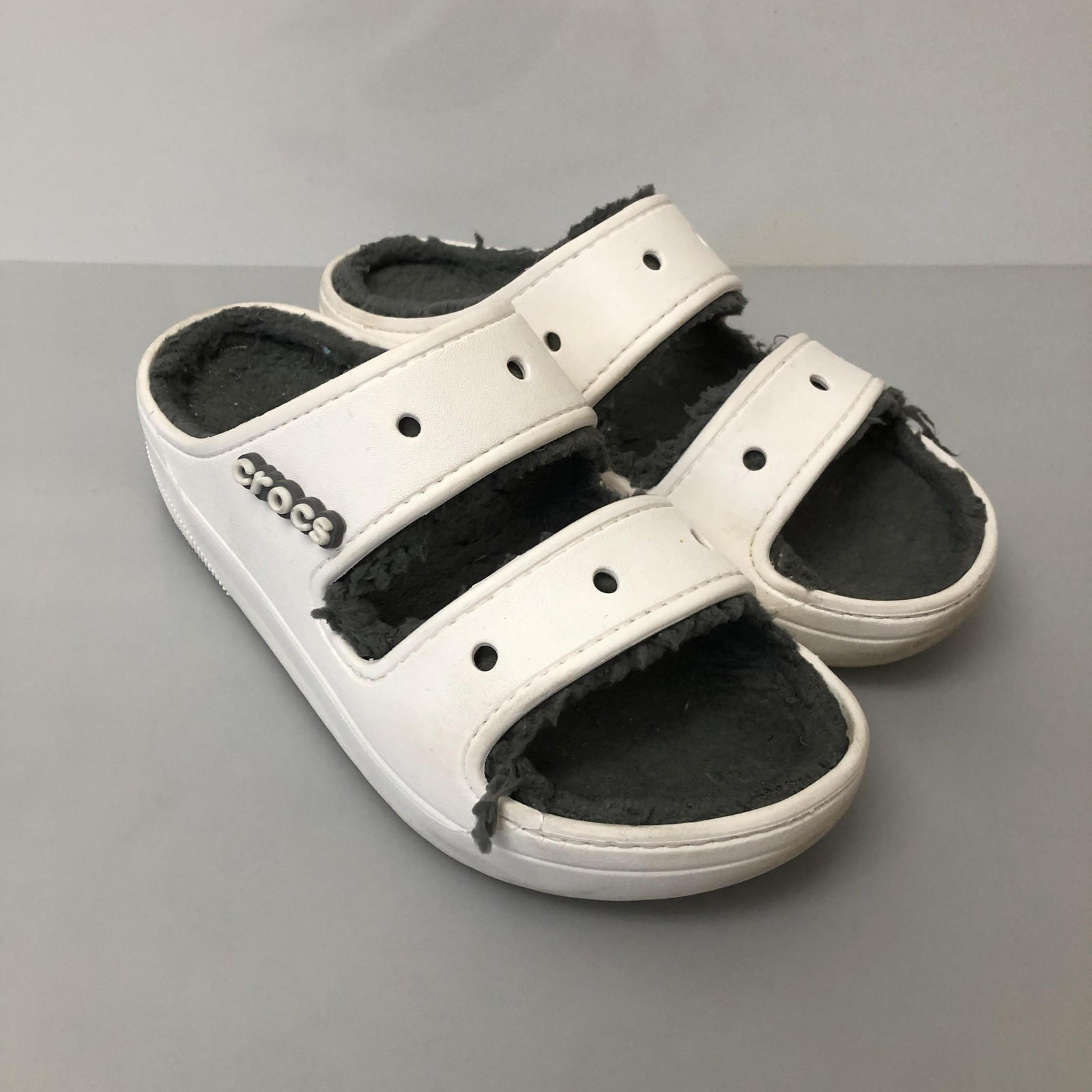 Crocs Sandals Shoes Womens Size 10 White Fuzzy Slide Slippers Comfort Lined