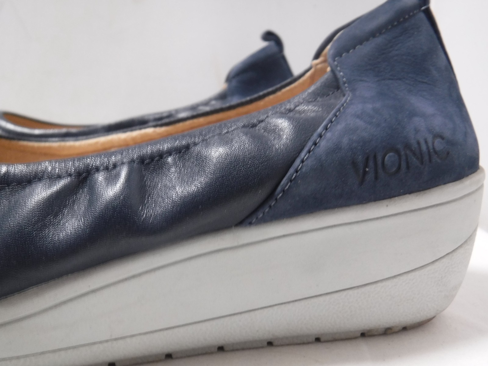 GA2 Women’s VIONIC Jacey Navy Blue Leather Comfort Wedge Career Shoes Sz 8