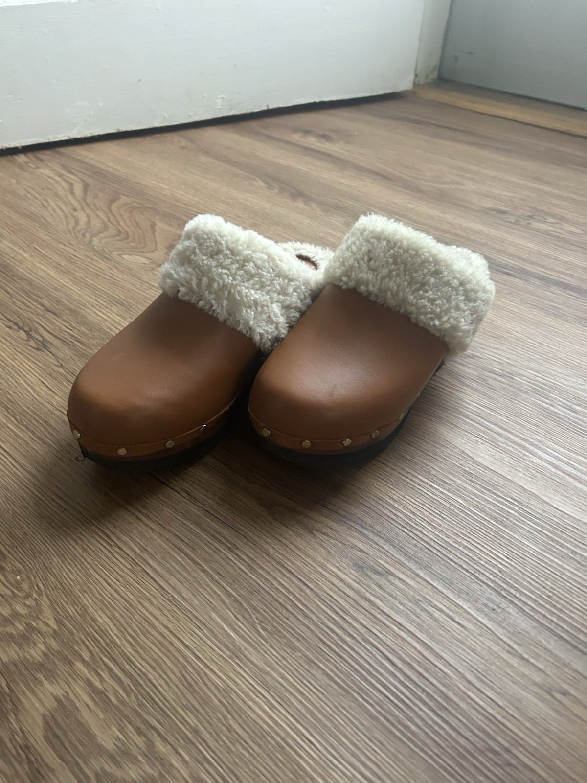 M.Gemi The Greta Tan Leather Shearling Clog Platform Mule Shoes EU 38.5 US 8.5