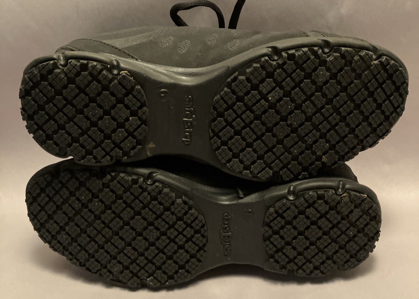 SafeTStep Comfort Women 6 Black Cushion Insole Grip Sole Comfortable Work Shoes