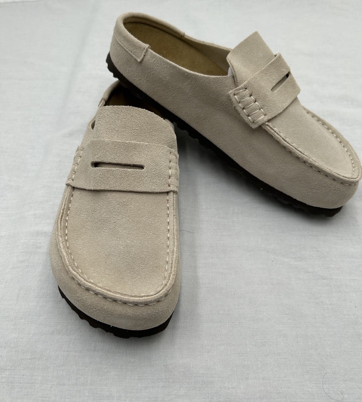 Birkenstock “Naples” Taupe Clog Suede Close Toe Penny Loafer Mules Sz 41 US 10