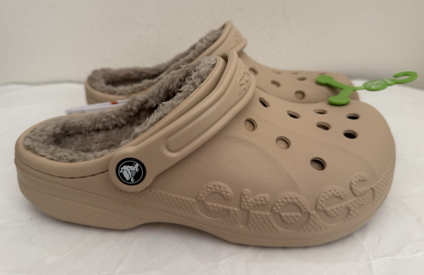 NWT Crocs Men’s and Women’s Unisex Baya Lined Clog M6/W8 Chai/Chai