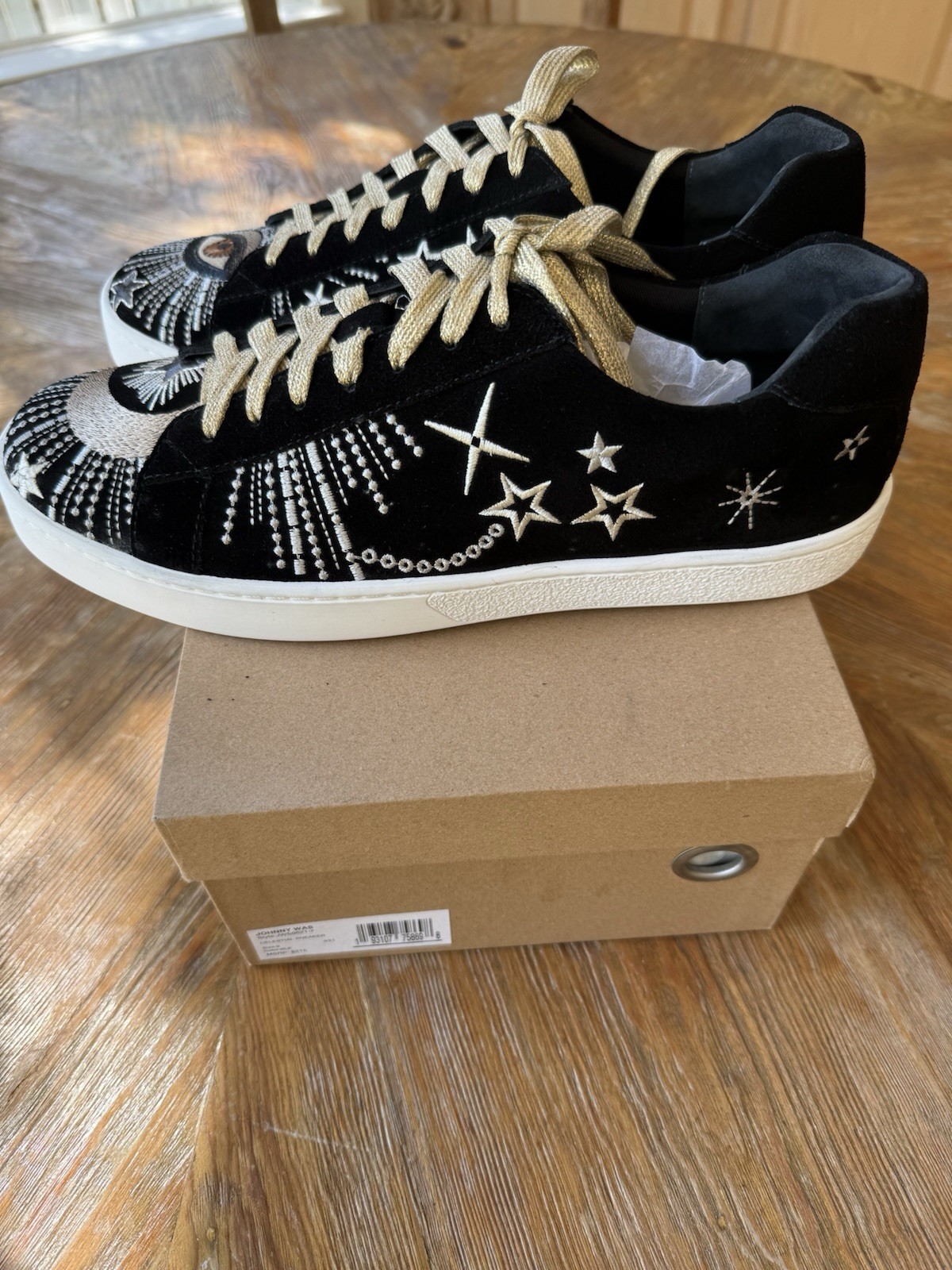 New in Box Johnny Was Lace Up Celestial Embroidered Suede Sneakers Size 9