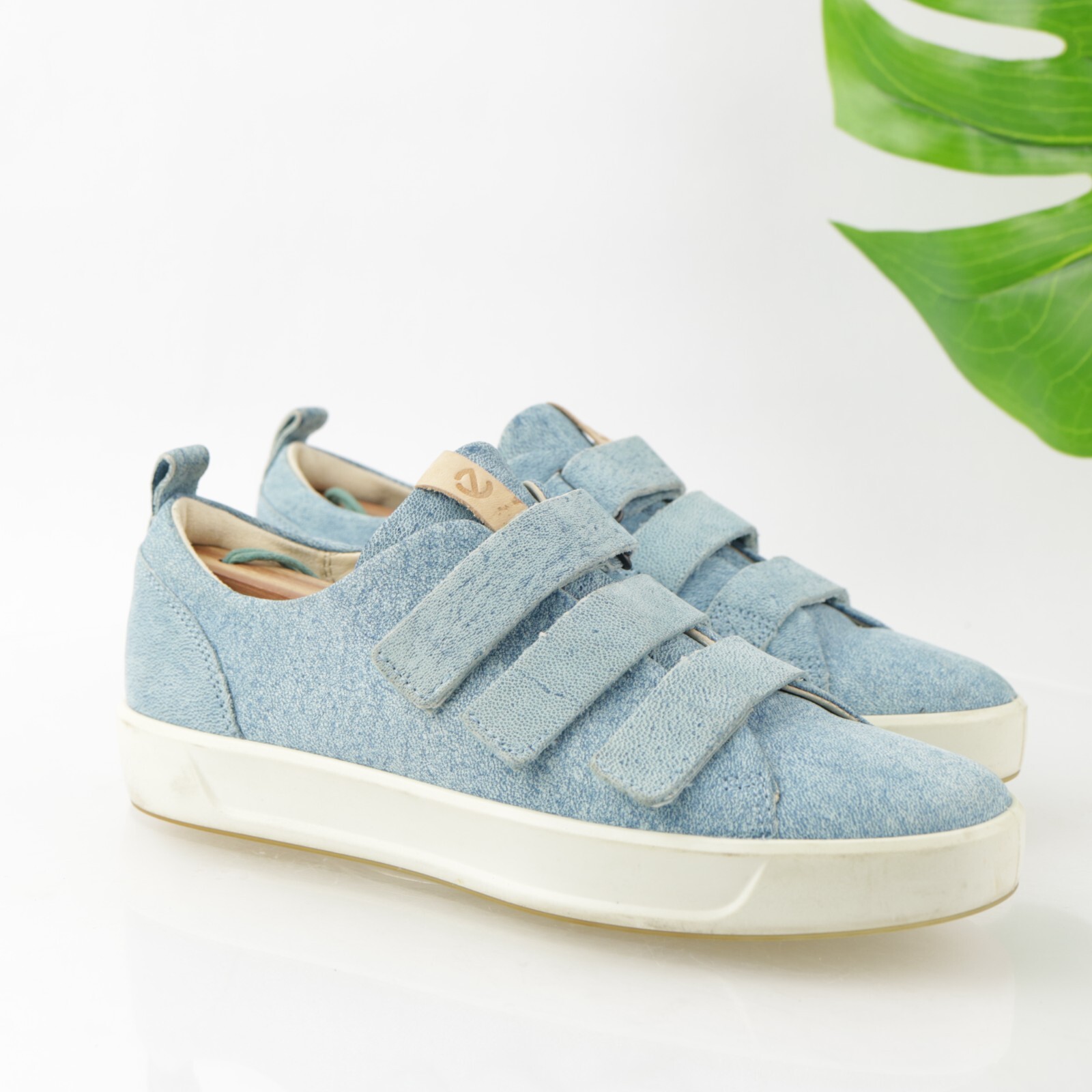 Ecco Womens Soft 8 Sneakers Size 8 Blue Leather Denim Triple Strap Comfort Shoes