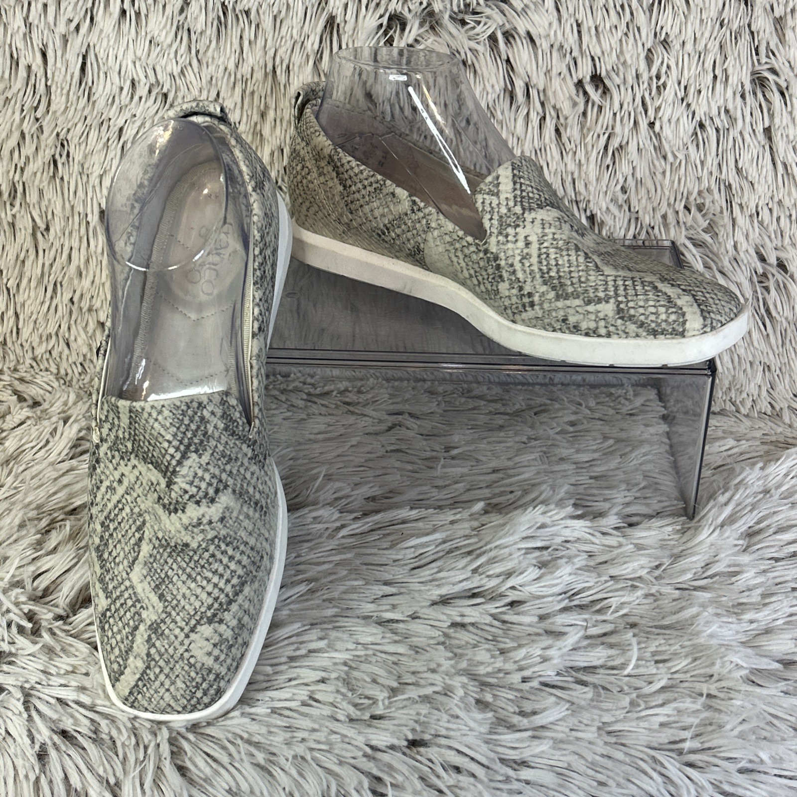 Franco Sarto Womens 8 Snake Skin Print Slip On Comfort Casual Shoe Faux Leather