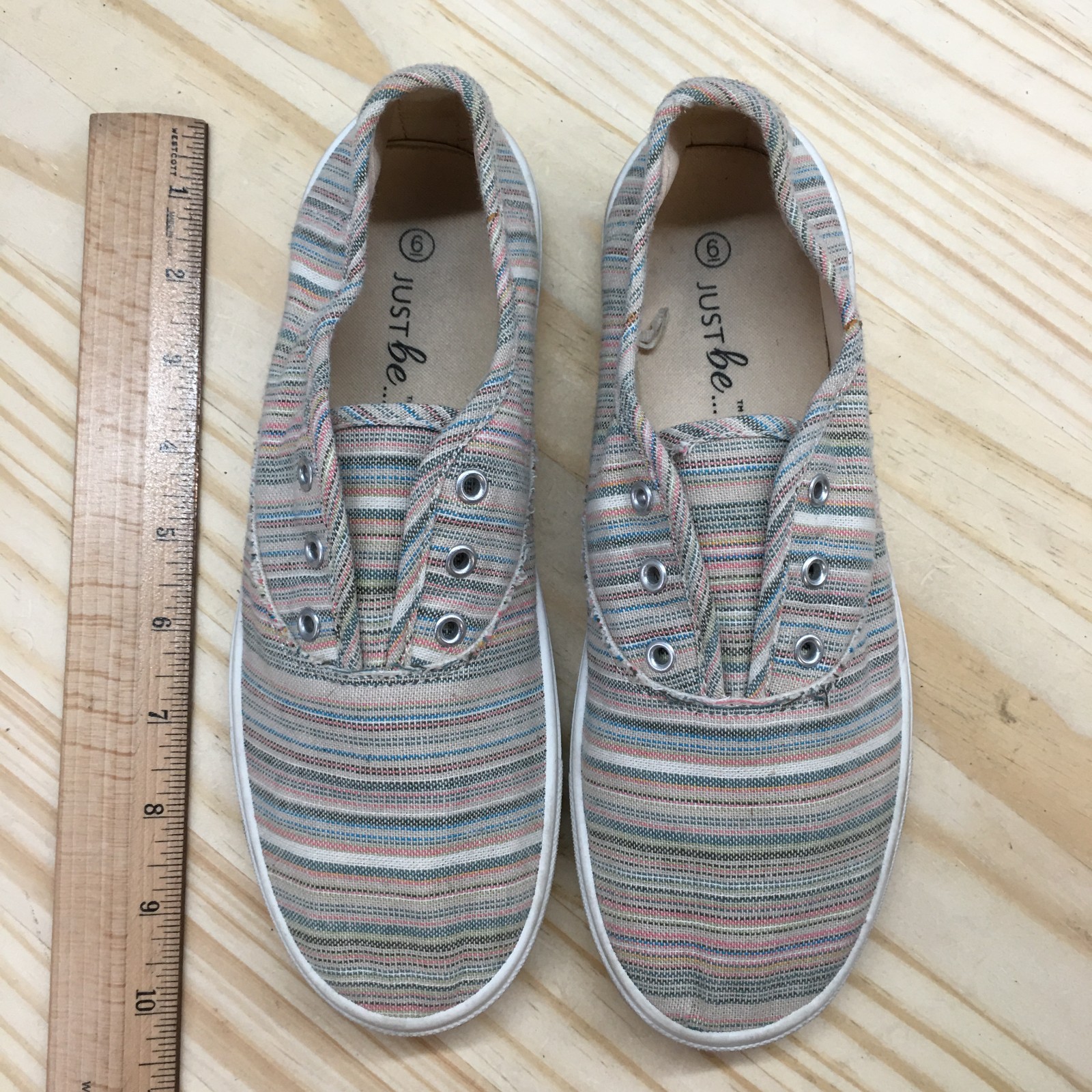 Just Be Shoes Womens 6 Sneakers Multicolor Canvas Lace Up Round Toe Casual 57623
