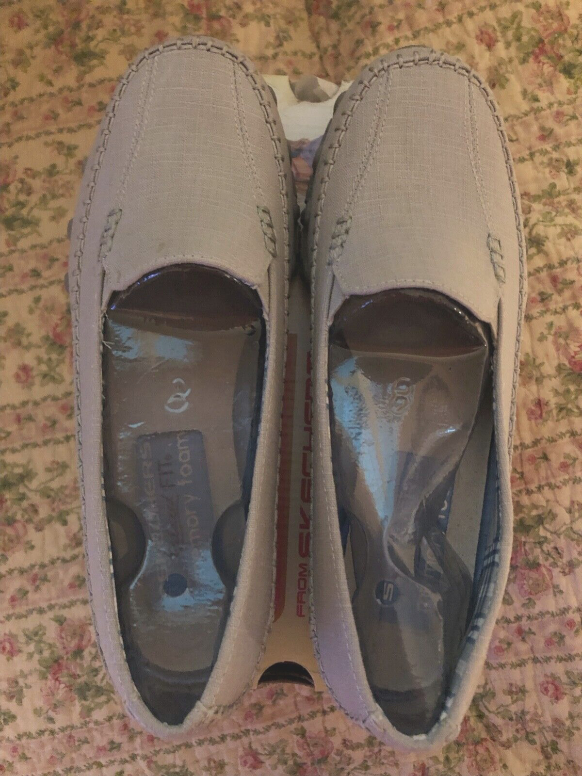 8 DEFECT New With Box Skechers Gray Bikers Cross Walk