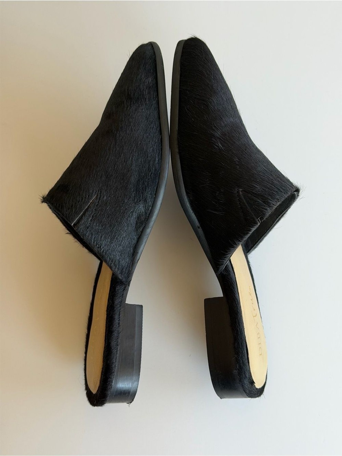Pointed Black Mule Flats with Textured Pony Hair Upper – Women Size 9
