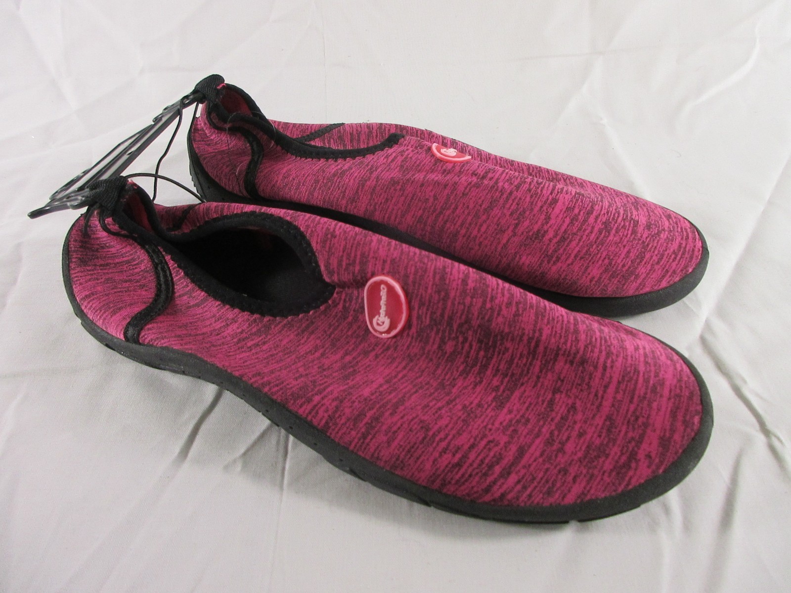 HydroPro 3.0 Womens Casual Water Shoes Round Toe Size US10 EU40.5 Fuchsia