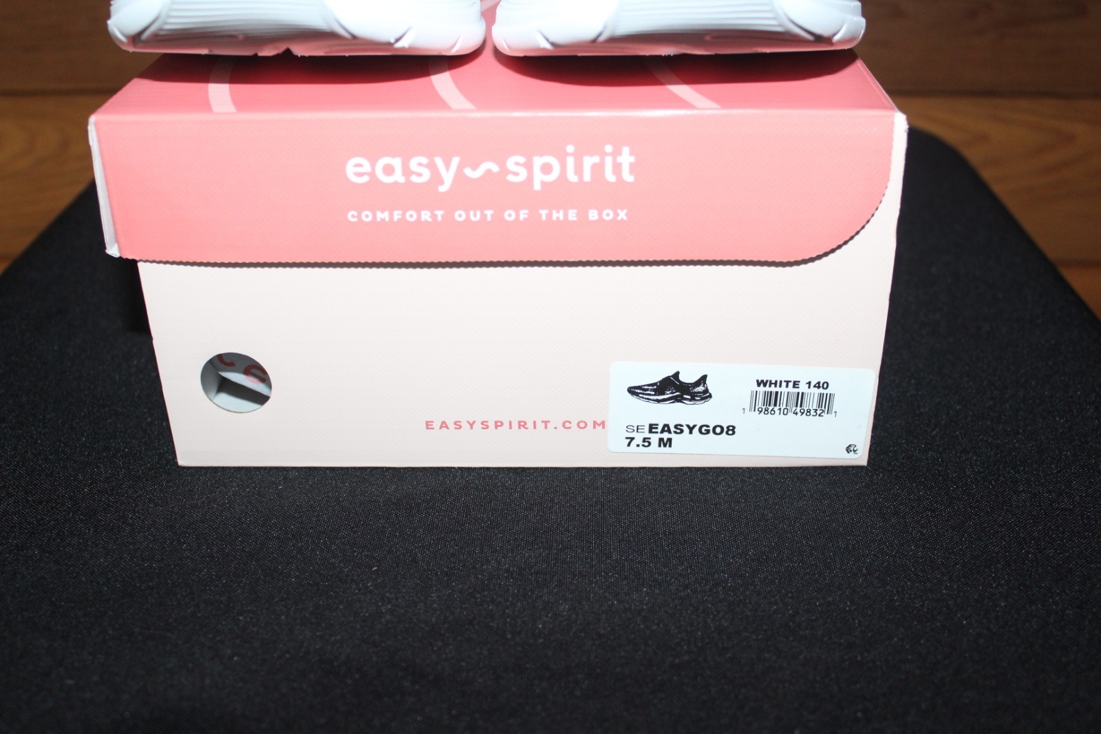 Women’s Easy Spirit EasyGo Knit Lightweight Slip On Sneaker White Sz 7.5 M