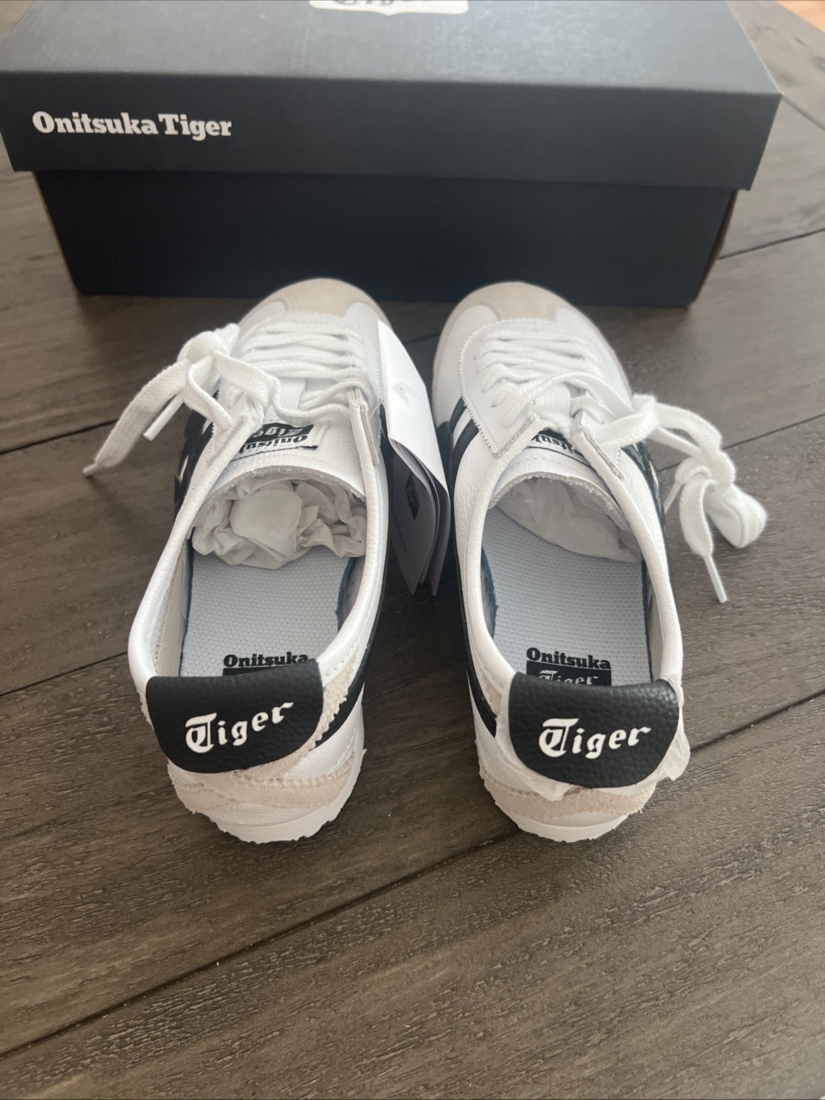 Onitsuka Tiger Mexico 66 White/Black Women’s US 6