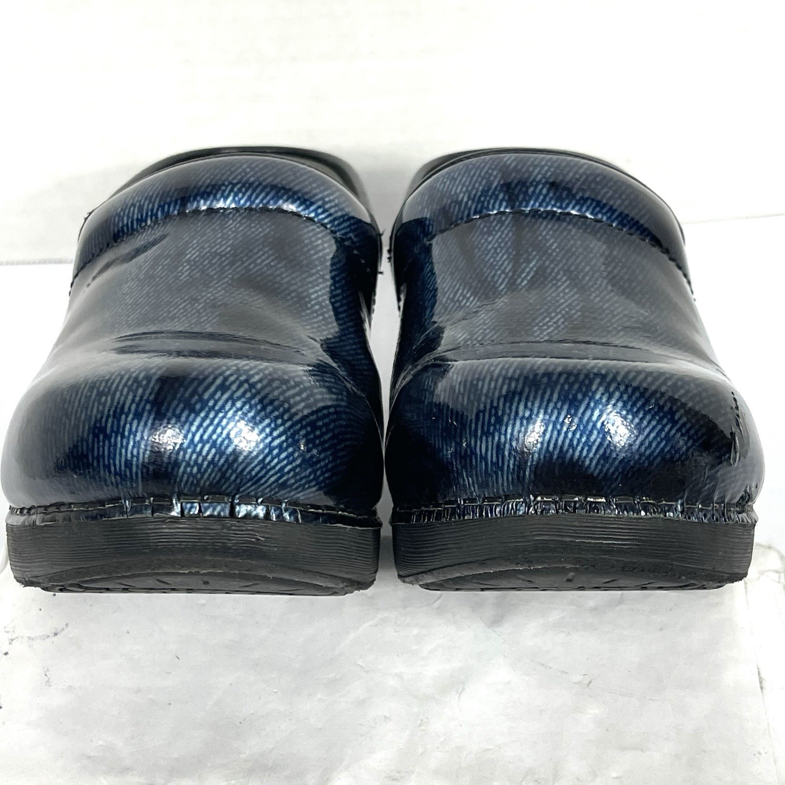 Dansko XP 2.0 Clog Womens 39 US 8.5 – 9 Blue Denim Patent Leather Nursing Shoes