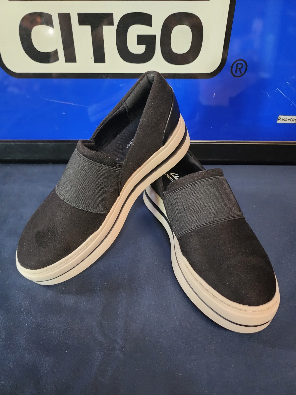 Womens Clarks Cloudstepper Audreigh platform slip on in Black Size 6.5