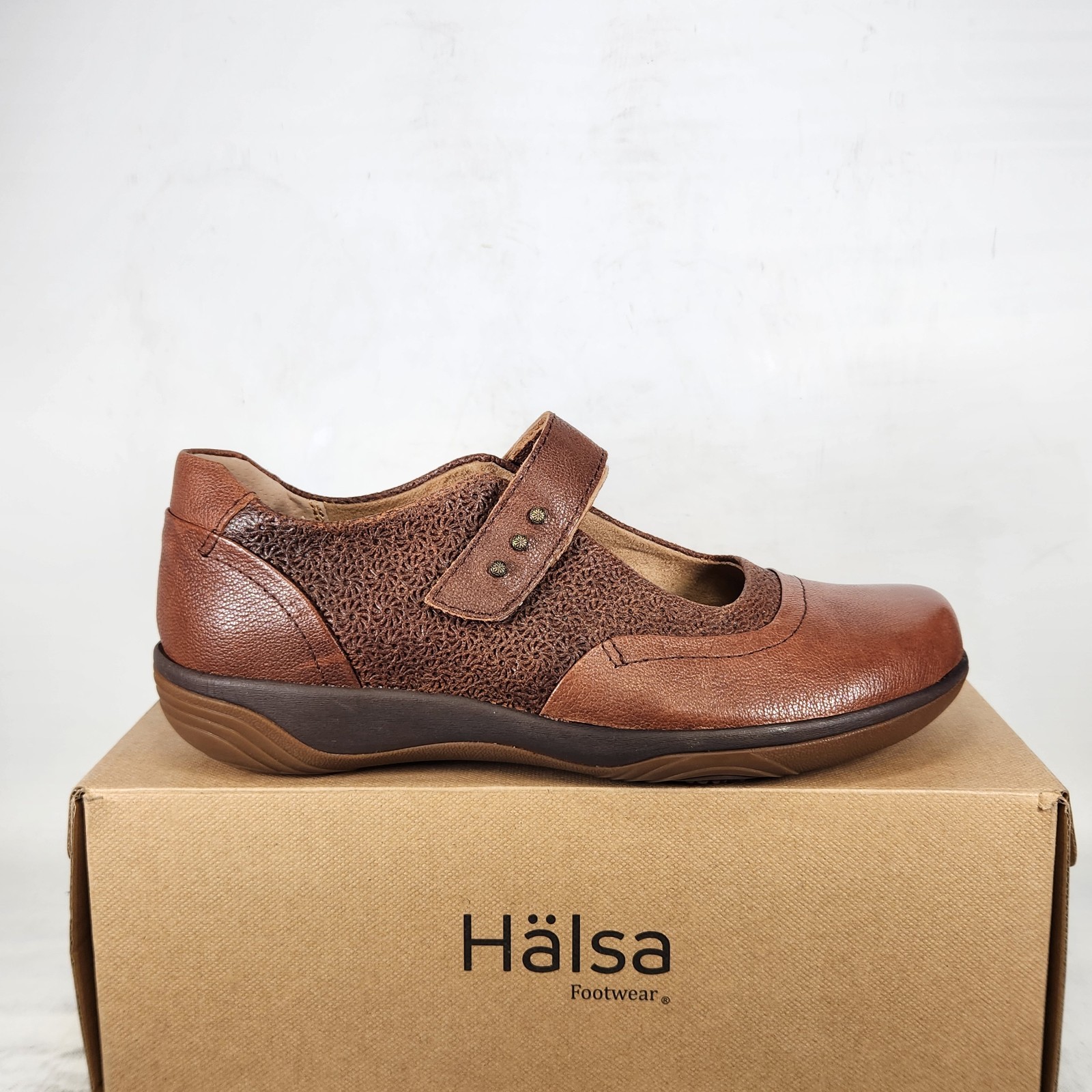 10 WIDE – Halsa Aloe – Brown LEATHER Pattern Embossed