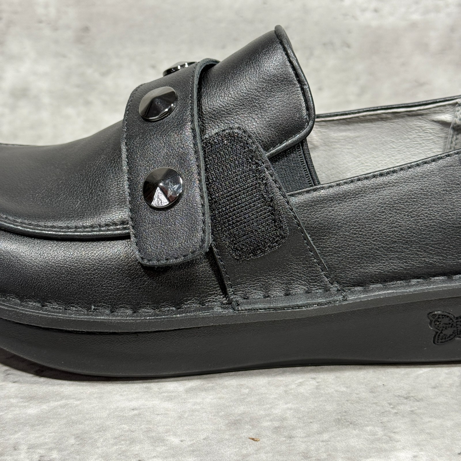 Alegria Ericka Black Leather Studded Strap Hook & Loop Wedge Shoes Women’s 8-8.5