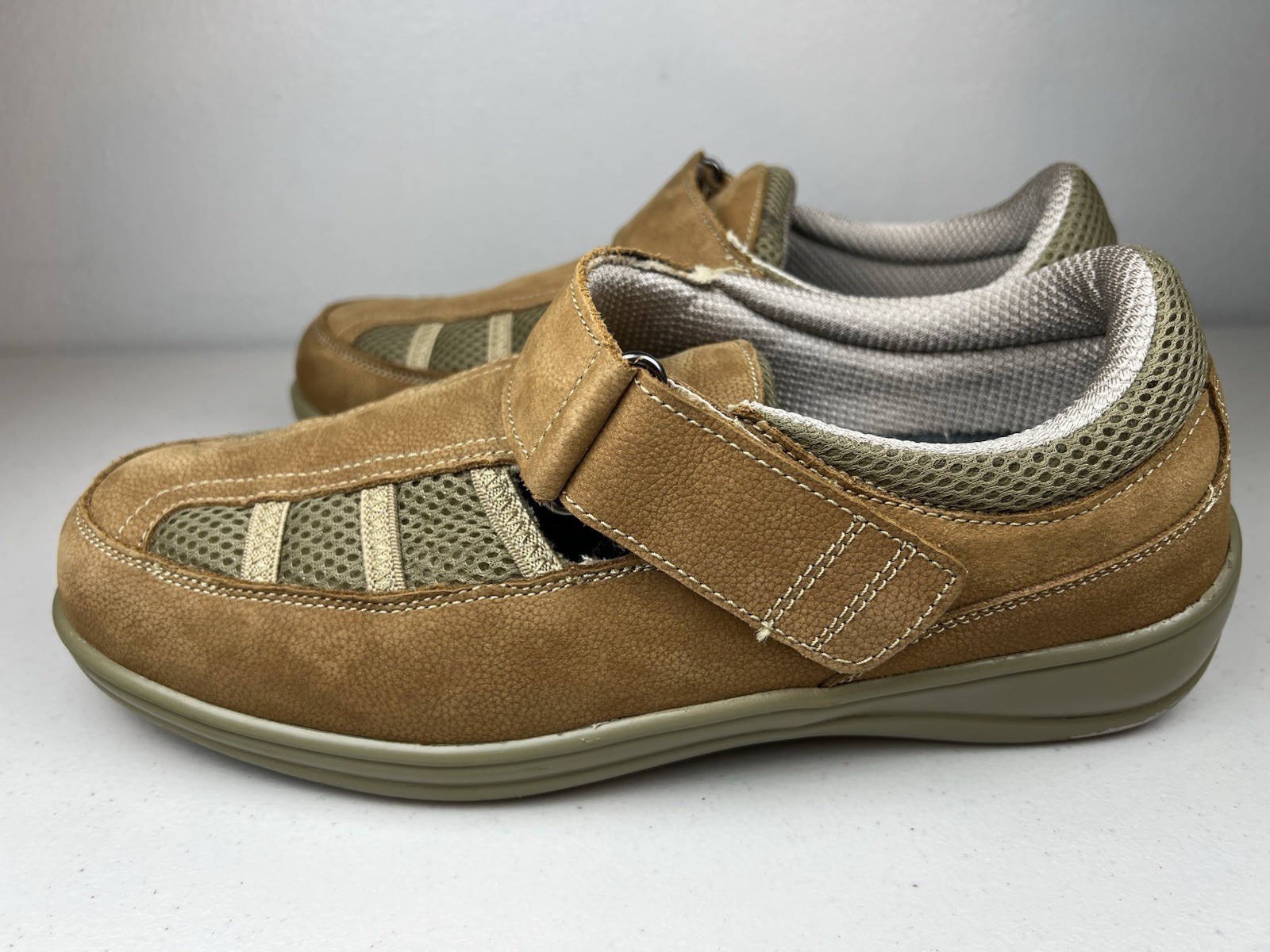 Orthofeet Sarasota Beach Tan Comfort Walking Shoes Womens Sz 11 WIDE Orthopedic