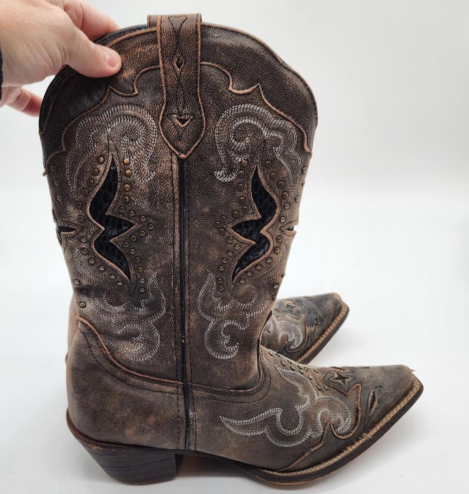 Laredo Lucretia Brown Crackle Studded Snip Toe Western Cowboy Boots Womens 9.5