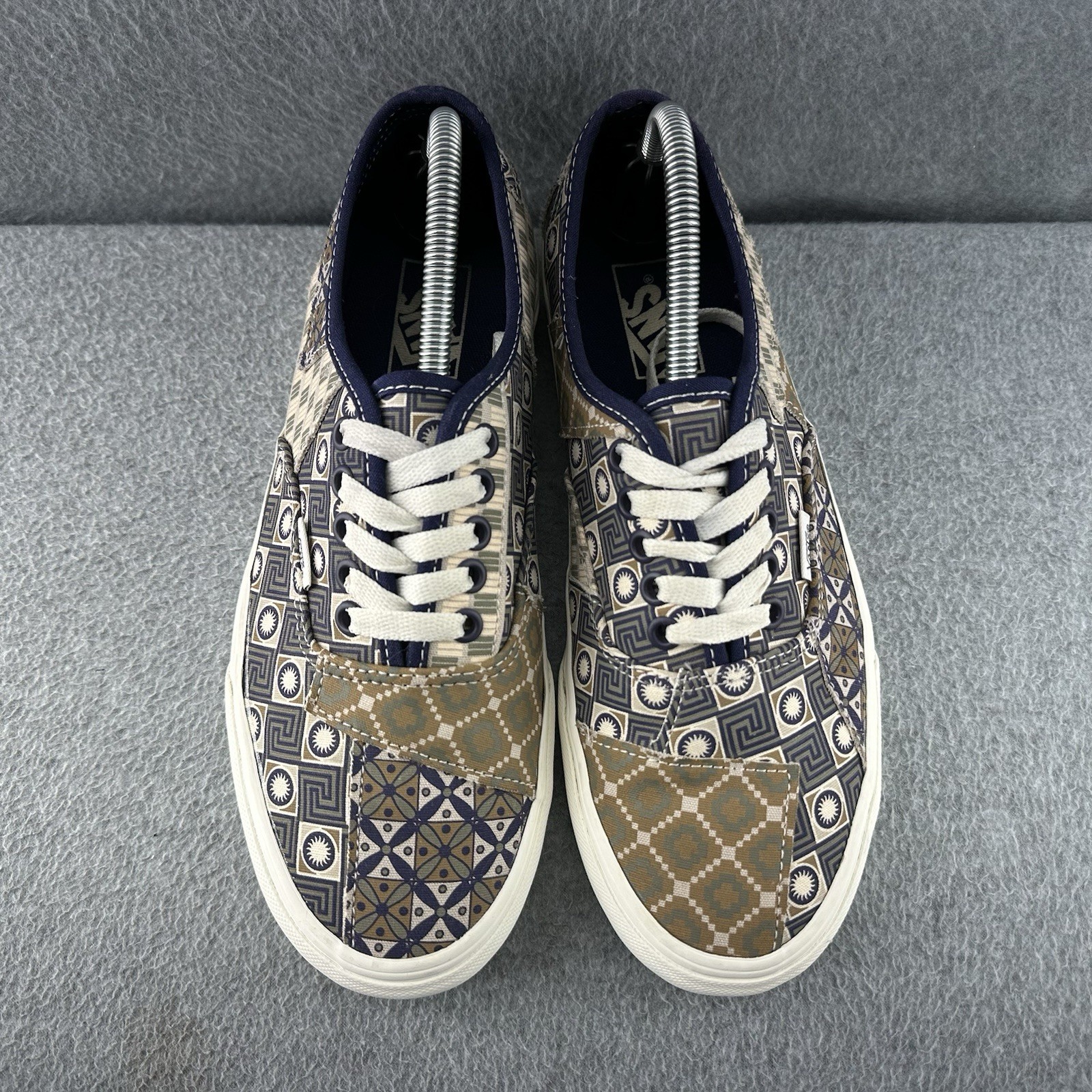 Vans Low Geo Trek Patchwork Womens Size 10 Aztec Tribal Geometric Shoes Sneakers