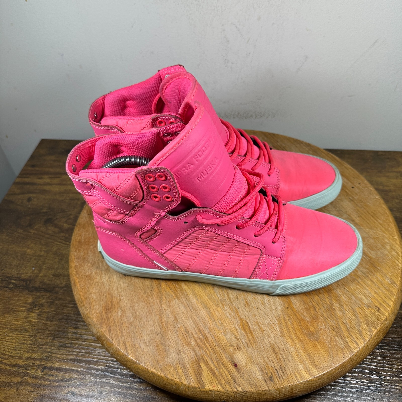 Supra Skytop Pink White High Top Shoes Sneakers Women’s Size 9